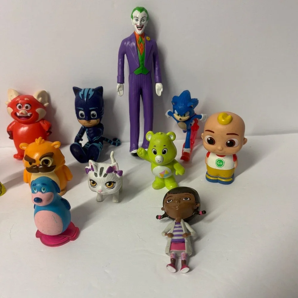 Mixed Toy Figure Lot Funko Chewbacca Joker Sonic Bugs Bunny Among Us Care Bear